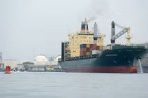 12 thủy thủ tàu Thụy Sĩ bị cướp biển bắt cóc ngoài khơi Nigeria