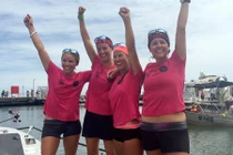 Ngắm bốn “bông hồng thép” chèo thuyền vượt Thái Bình Dương