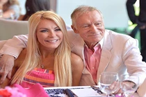 Chân dung người vợ góa thiệt thòi của ông trùm Playboy