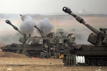 Israel bất ngờ tấn công dữ dội Quân đội Syria tại Quneitra