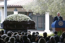 Toàn cảnh lễ tang cựu Đệ nhất phu nhân Mỹ Nancy Reagan