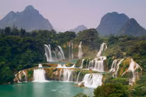 Choáng ngợp trước những thác nước đẹp nhất thế giới