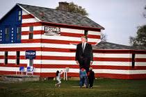 Những hình ảnh “lạ đời” trong bầu cử Tổng thống Mỹ 2016