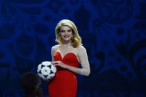 Vẻ đẹp khó cưỡng của những "tượng đài nhan sắc" nước Nga