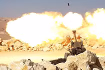 Ảnh: Lebanon tấn công dữ dội IS ở biên giới với Syria