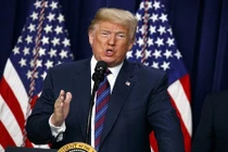 Nguy cơ chiến tranh Mỹ-Iran: TT Trump "tiến thoái lưỡng nan"