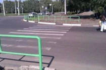 Ngỡ ngàng kiểu vạch sang đường “độc dị” chỉ có ở Nga 