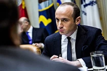 Ai đứng sau chính sách nhập cư gây tranh cãi của Tổng thống Trump?