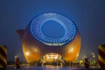 Chiêm ngưỡng những tòa nhà “dị dạng” ở Trung Quốc