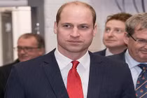 Giữa tin đồn bất hòa, Hoàng tử William làm điều bất ngờ cho em trai