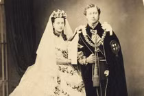 Cực hiếm loạt ảnh về các đám cưới Hoàng gia Anh