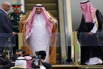 Chuyến công du Châu Á “sang chảnh” của Vua Ả-rập Xê-út