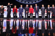 Ảnh: Ứng viên Đảng Dân chủ Mỹ tranh luận trực tiếp trên truyền hình