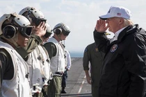 Tổng thống Trump muốn duyệt binh, Lầu Năm Góc "lắc đầu"