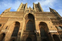 Những công trình kiến trúc cao nhất thế giới theo thời gian