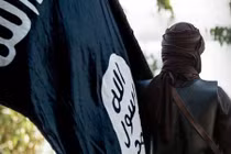 Phiến quân IS ồ ạt rút khỏi chiến trường ở Deir Ezzor