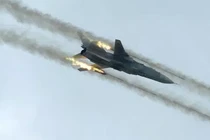 Không quân Nga lại dội "bão lửa" hủy diệt khủng bố tại Syria