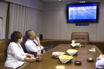 Lạ đời kiểu xem World Cup của các chính khách thế giới