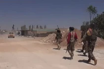 Liên quân của Mỹ phóng thích 300 tay súng IS khỏi nhà tù Syria