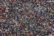 Hình ảnh biển người “kẹt cứng” ở ga tàu Tết Trung Quốc