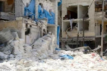 Hiện trường vụ không kích bệnh viện Aleppo khiến hàng chục người chết