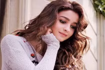 Ngây ngất nhan sắc những phụ nữ xinh đẹp nhất Ấn Độ 