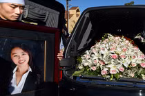 Lễ tang xúc động cô gái gốc Việt vụ xả súng ở Mỹ