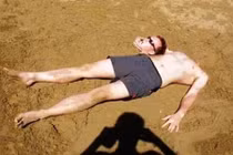 10 bức ảnh trên bãi biển đánh lừa thị giác