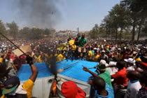 Sinh viên Nam Phi biểu tình dữ dội phản đối tăng học phí