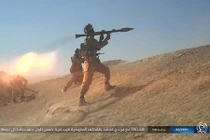 Ảnh: Khủng bố IS tấn công dữ dội dân quân Iraq
