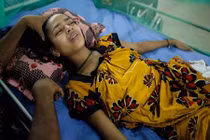 Chùm ảnh về điều kiện lao động thiếu an toàn ở Bangladesh 