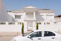 Sửng sốt biệt thự siêu sang cách Mosul có 80 km 