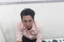 Thuê 8 ô tô tự lái, mang đi cầm cố "kiếm" hàng tỷ đồng