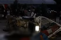 Hai xe tải tông nhau kinh hoàng, một tài xế tử vong trong cabin