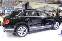 Siêu SUV nhanh nhất Thế giới Bentayga chính hãng tại VN