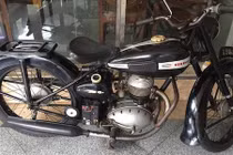 Cận cảnh “xế cụ” PKL Terrot ETD 1951 độc nhất tại VN