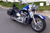 “Xế nổ” Harley-Davidson CVO Softail giá 750 triệu tại VN