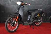 Xe tay ga Honda SH50 đời đầu "siêu hiếm" tại Hà Nội