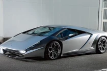 Siêu xe Lamborghini Aventador “hàng thửa” thét giá 34 tỷ