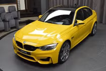 BMW M3 “vàng chóe”, hàng thửa của đại gia Trung Đông