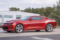 Chevrolet Camaro SS 2017 “hóa thân” huyền thoại Yenko 