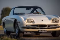 Lamborghini 350 GT “hồi sinh” như mới sau 53 năm