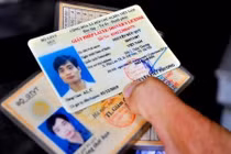 Bỏ quy định bắt buộc người dân phải đổi GPLX sang thẻ PET