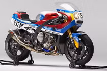 Dân chơi “giật ngược” BMW S1000RR thành xế đua đời cổ