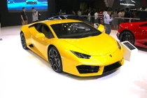 Siêu xe Huracan “chính hãng” giá 20 tỷ tại VIMS 2016
