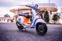 Piaggio Vespa Sprint độ Adventure "siêu chất" của dân chơi Việt