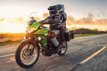 Môtô Kawasaki Versys-X300 về Việt Nam giá hơn 100 triệu 