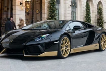 Siêu xe Aventador Miura dạo phố đầy “sang chảnh“