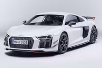 Audi R8 “nâng đời” siêu xe đua với gói độ chính hãng
