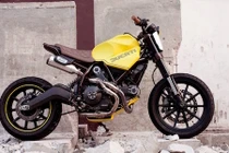 Ducati Scrambler “trần trụi” phong cách tracker siêu độc